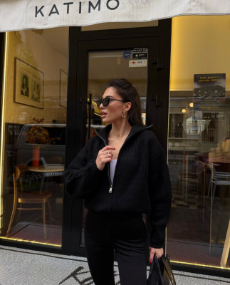 105 Кардиган в’язаний на блискавці 